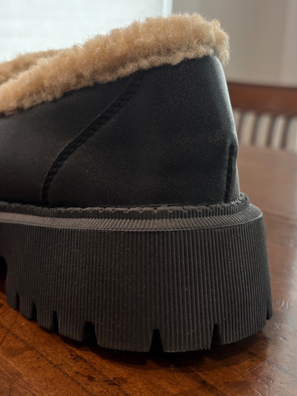 Black Faux Leather Sherpa Lined Chunky Lug Sole Bit Loafers Size 40 (9 US) - Picture 5 of 7